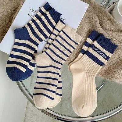 Autumn Women Sports Socks Stripe Fashion Harajuku Hip Hop Female Cotton Sock Unisex Skateboard Street Middle Tube Socks