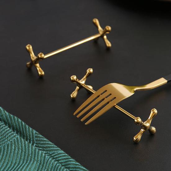 Metal Chopstick Rest Cutlery Rest Reusable Chopstick Stand Dining Utensil Rest Prevents Rolling for Spoons Forks Dining Table Home Party Wedding Use