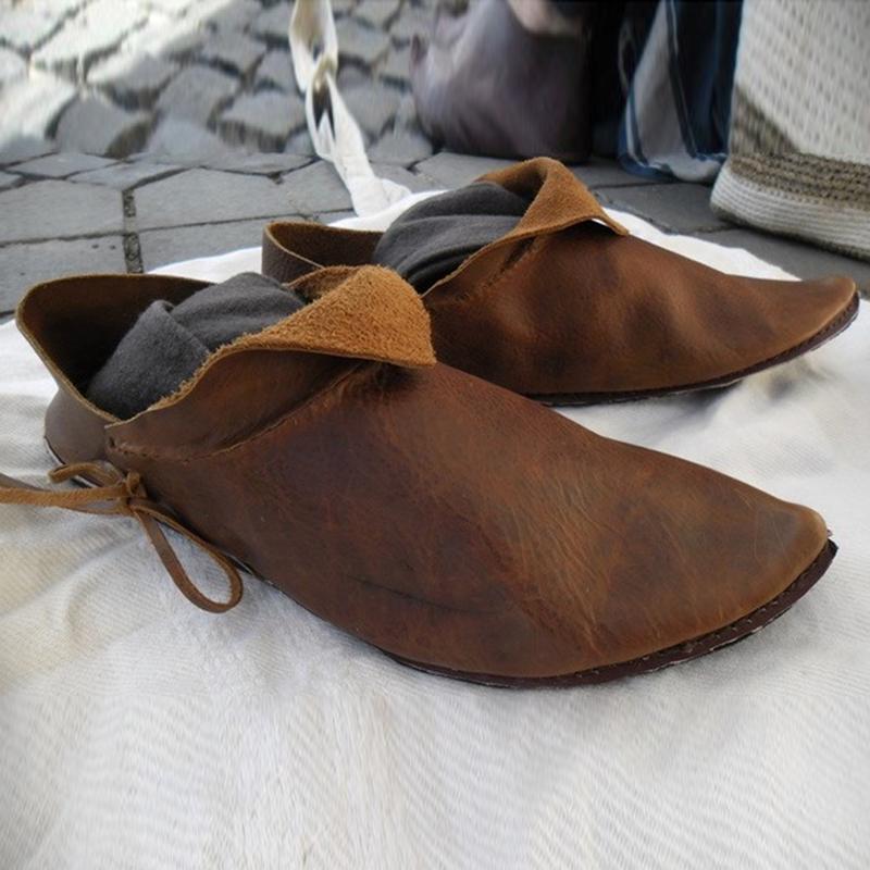 pointed lace up boots flat