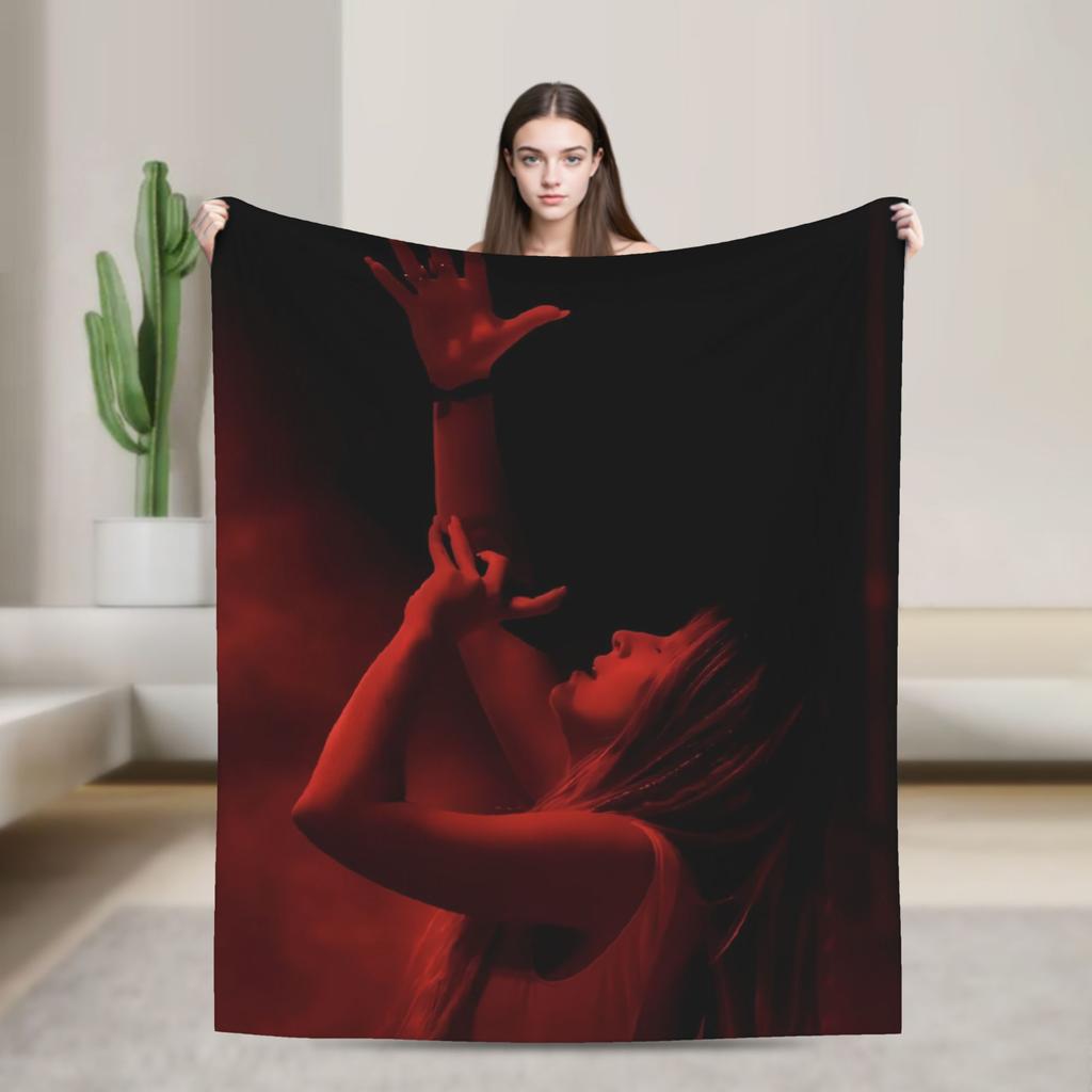 L-Lolas I-Indigos Spanish Singer Blanket  Soft Warm Funny Plush Throw Blanket For Couch Chair Travel Flannel Bedspread Bed Cover