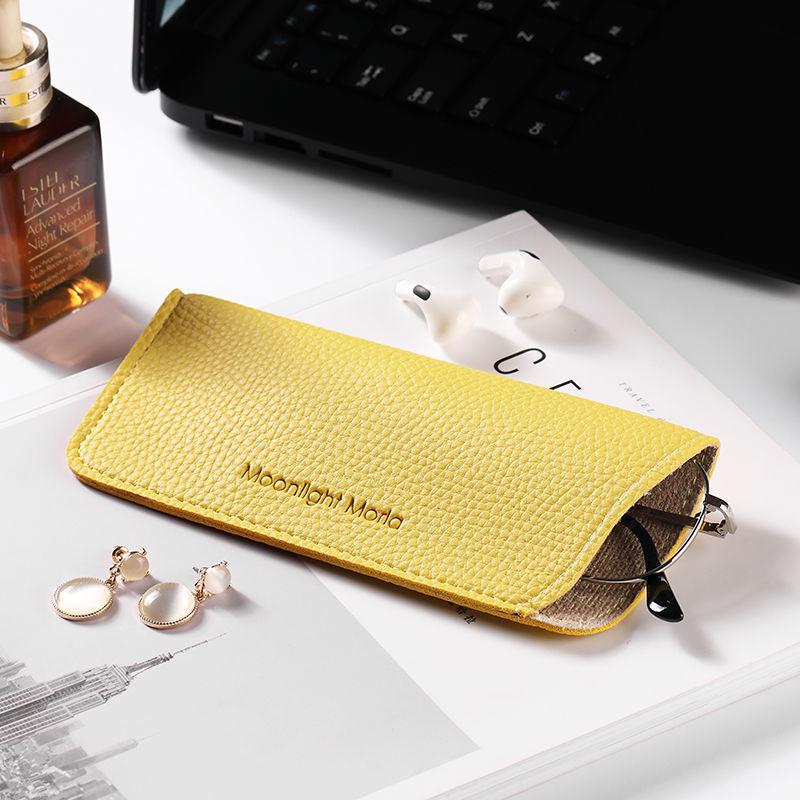 

Японский Минималистичный Чехол для Очков из Мягкой Кожи для Женщин: Высококлассный, Портативный и Легкий. 17*7.5cm