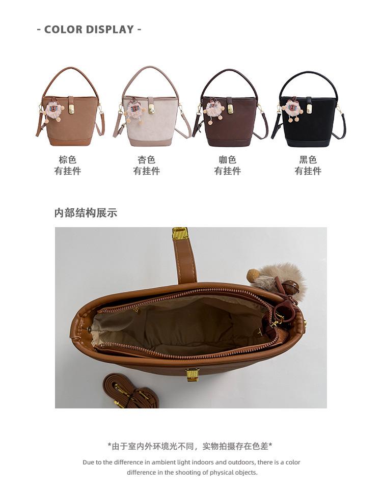 Premium Retro Handbag Bag Women's 2025 New Fashion Versatile Shoulder Bag Niche Super Fire Messenger Bag
