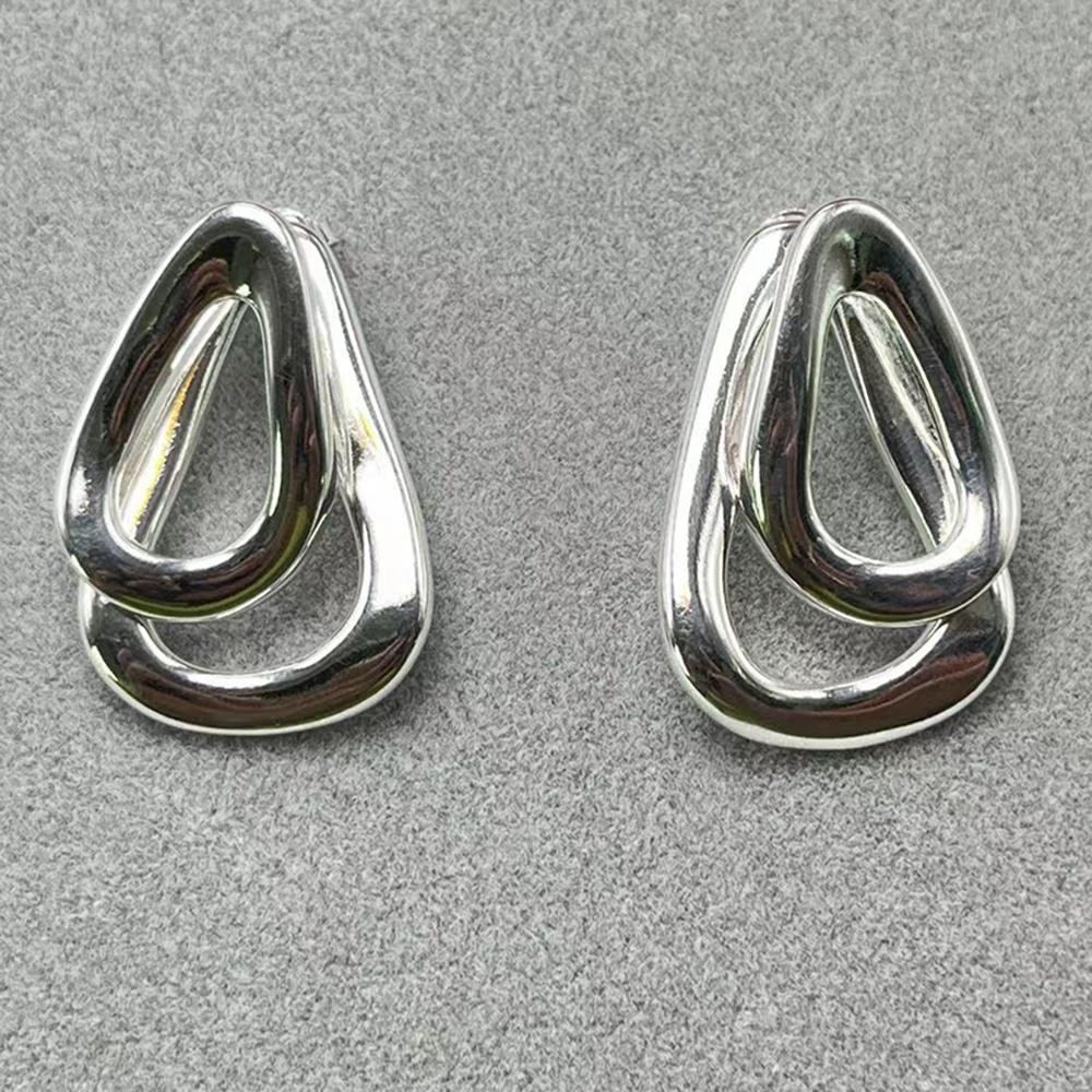 2026 new hot selling fashionable and trendy irregular earrings, suitable for casual and fashionable matching