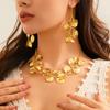 Collana Artistica in Metallo Pendente Foglia Oversize Catena in Lega Texturizzata Gioiello Statement Avant-Garde Boho Regalo