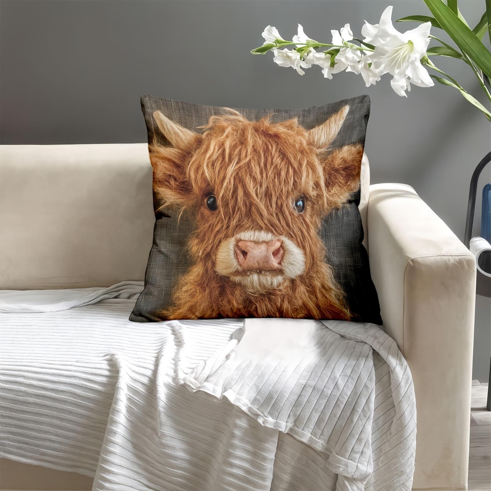 

4pc 18x18 Inch Ultra-Soft Short Plush Cute Highland Cow Design, Single-Sided Printing, Zipper Closure, Machine Washable, Modern Style Room Decor 4Pcs