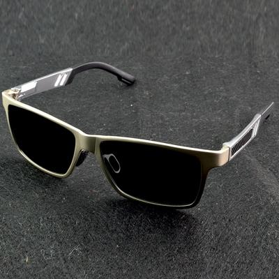 Clara Vida Silver Titanium Alloy Oversized Metal Carbon Fiber Decoration UV400 UV100% Polarized Polaroid Sunglasses Sun Glasses