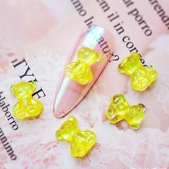Women Sparkling Bear Pattern Resin Nail Art Sequin Sticker for DIY