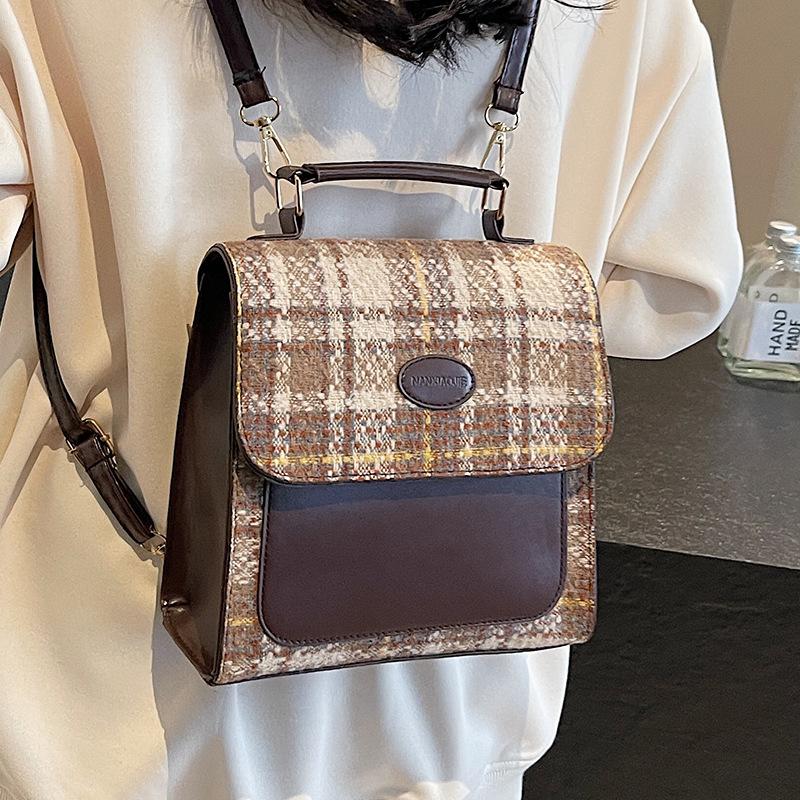 

Женский клетчатый рюкзак премиум-класса 2025 новая модная сумка-мессенджер женская нишевая наплечная сумка в стиле инс