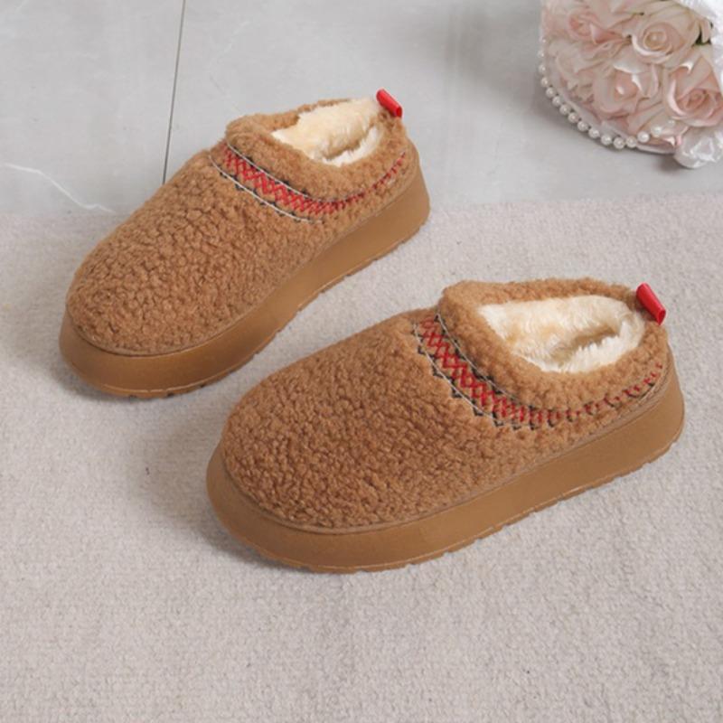 Fashion Women Snow Boots 2025 New Foreign Plus Size Warm Casual Outer Wear Cotton Shoes Women Anti-slip Slip on Shallow Ankle Boots