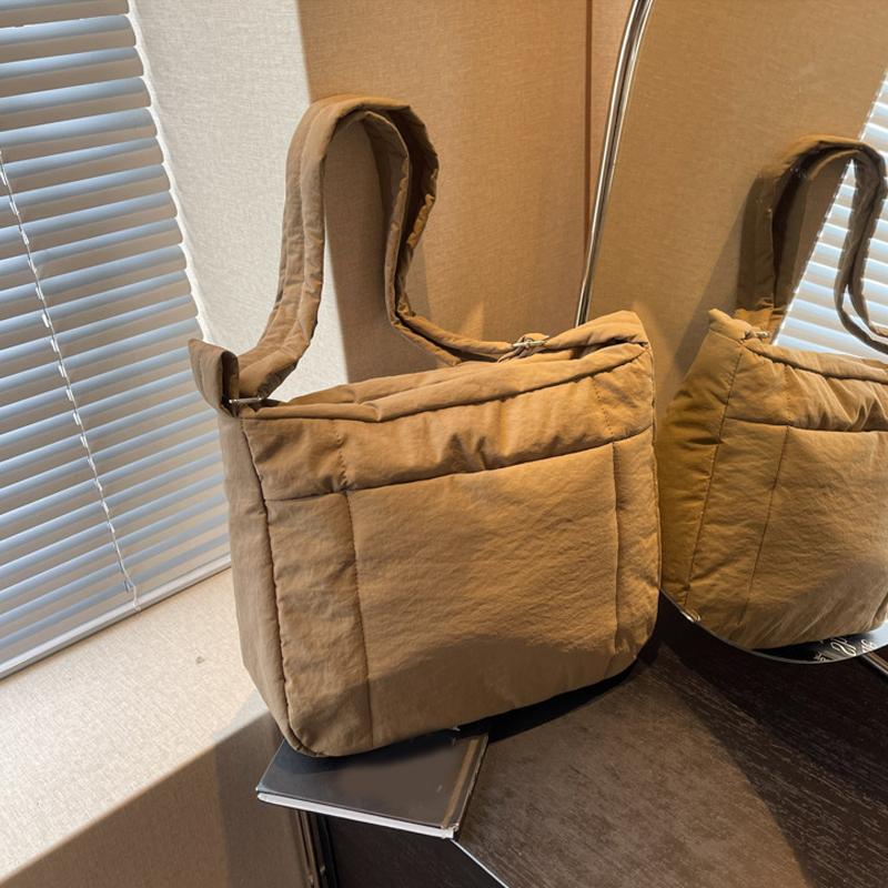 Women Simple Tote Bag Solid Color Puffer Shoulder Crossbody Bag Large Capacity Fashion Laptop Handbags for Travel Work ARI