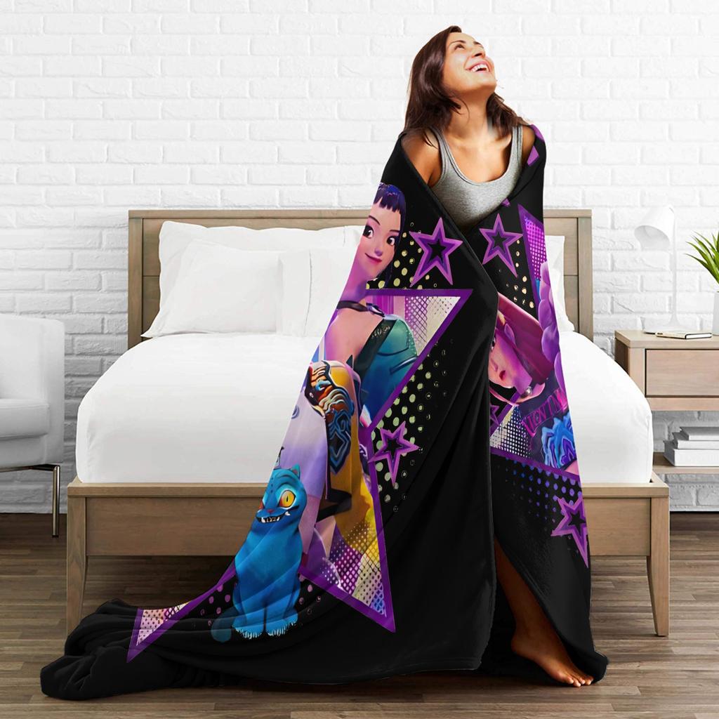 Kpop Demon Hunter Huntrix Girls Blanket  Camping Flannel Throw Blanket For Couch Chair Warm Soft Customized Quality Bedspread