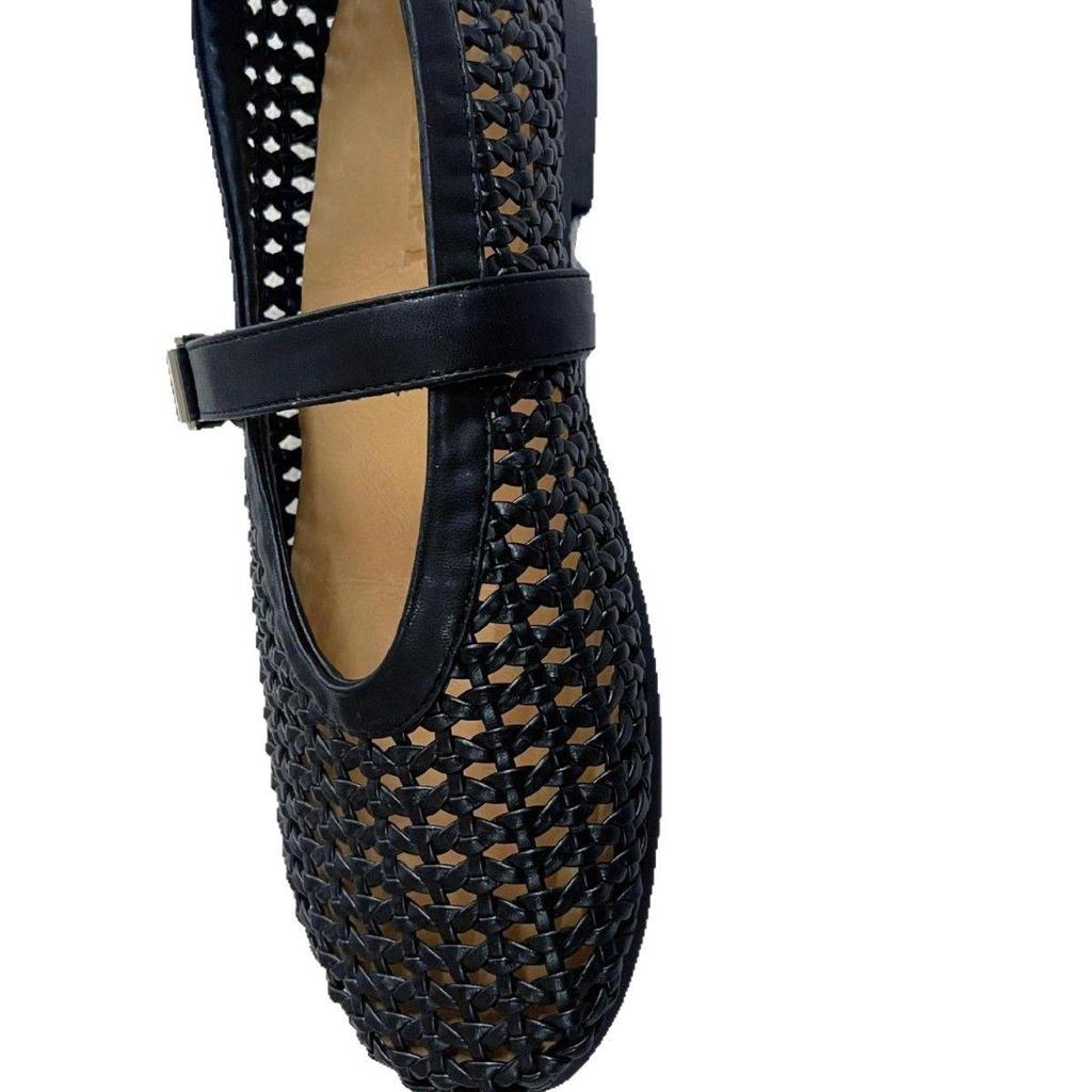 2025 European Genuine Leather Breathable Mary Jane Shoes with Openwork Design