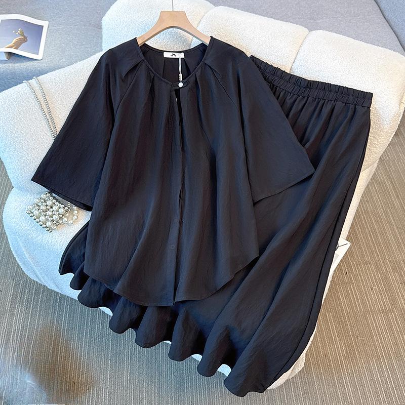 A Two-piece Set of Large-sized Women's Summer New Korean-style Short-sleeved Top and High-waisted Skirt