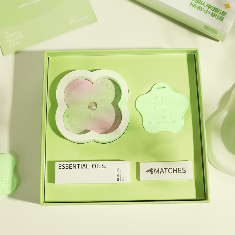 All The Way Flower Scented Candle Gift Box Souvenir Fragrance Gift Box Indoor Aromatherapy Ornament Car Balm Pendant