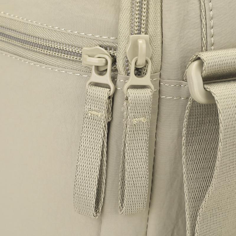 Nylonová crossbody taška s horním uchem a přední kapsou na zip pro muže i ženy pro každodenní použití