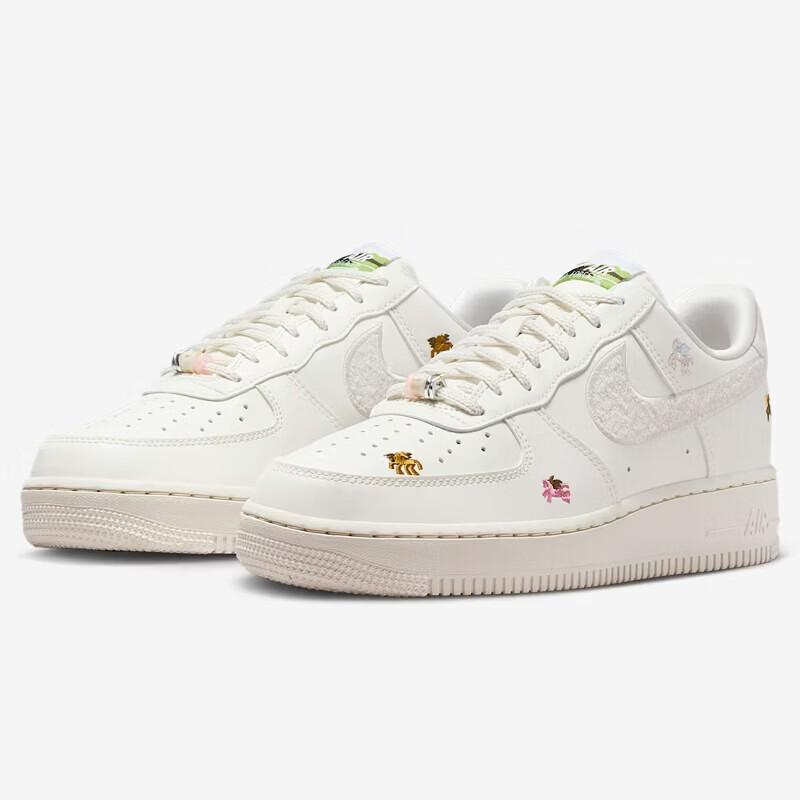 NIKE sieviešu sporta apavi Air Force
