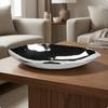 Elegantes silbernes Tablett in Blattform | Schlankes skulpturales Highlight-Stück, flaches Design, Aluminium