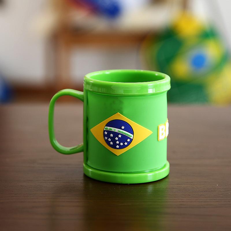 

2026 US, Canada and Mexico World Cup Football Match Many National Team Fans Mug High Value Creative Commemorative Gift