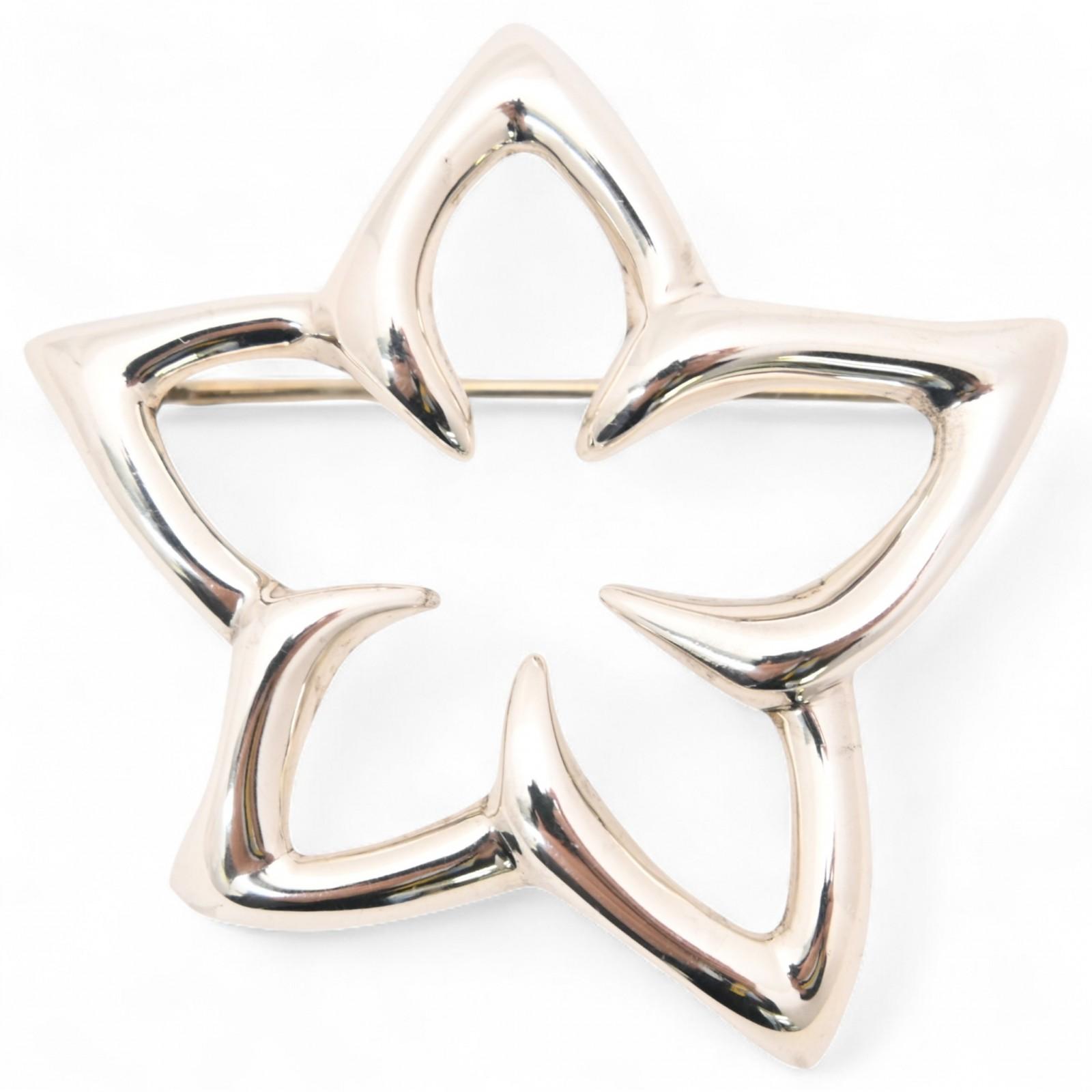 

Auth TIFFANY & Co. Primula Flower Brooch Silver SV925 Women’s Jewelry ti9907mf