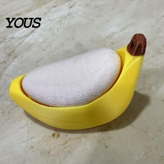 Commuter Stress Relief Toy Keychain Pendant, Peeled Banana with Thickened Stainless Durable Steel Ring, Portable for Keys Backpacks Schoolbags
