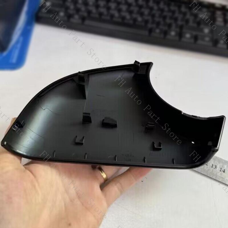 For Tesla Model 3 2017-2025 / Model Y 2025-2025 Exterior Rearview Side Mirror Lower Bottom Cover Lid Cap Shell 8202502 8202502