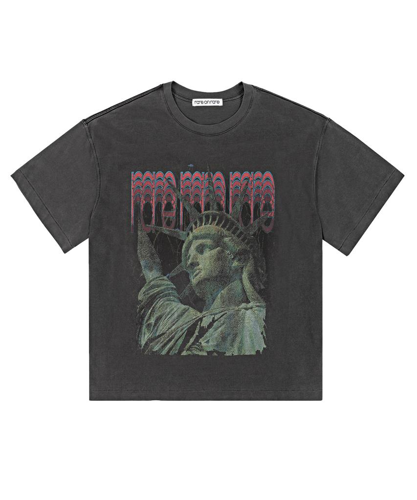 Leeoonleeo American Dream Graphic T-Shirt (Short)