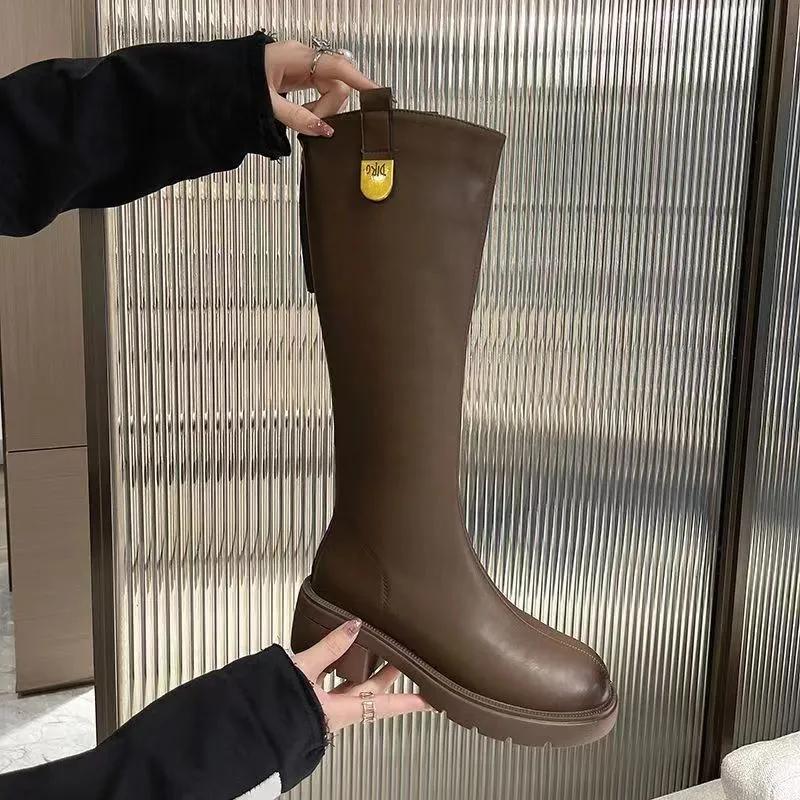 

Модные женские сапоги 2024 года, весна и осень, высококачественные, новые, однотонные, с круглым носком, на среднем каблуке, на молнии, женские сапоги высокой моды 40 темно-коричневого