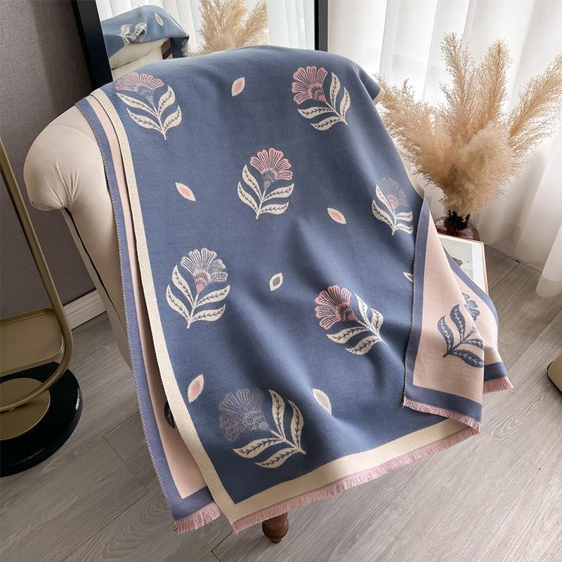 New Women Fashion Brand Fallen leaves Scarf Luxury Autumn Winter Warm Shawls Print Scarve Pashmina Mujer Femme Foulard Bufanda