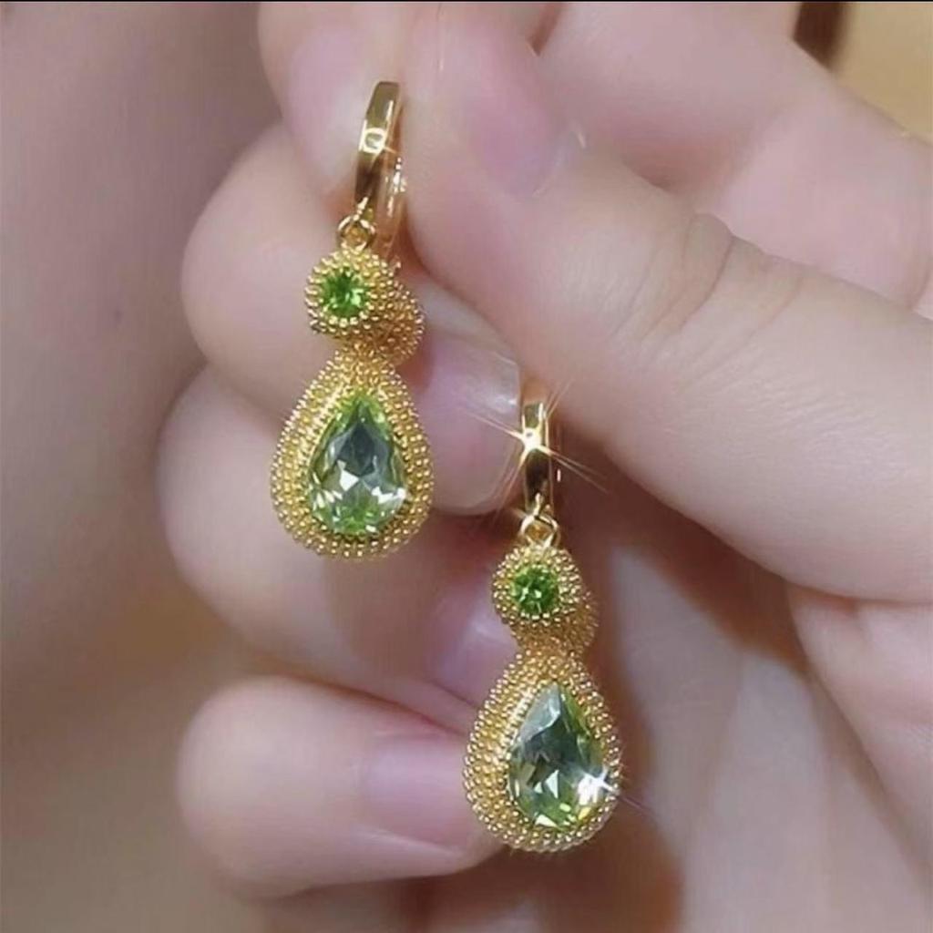 2024 Elegant Zircon Durian Earrings In Light Luxury Purple - Unique Design