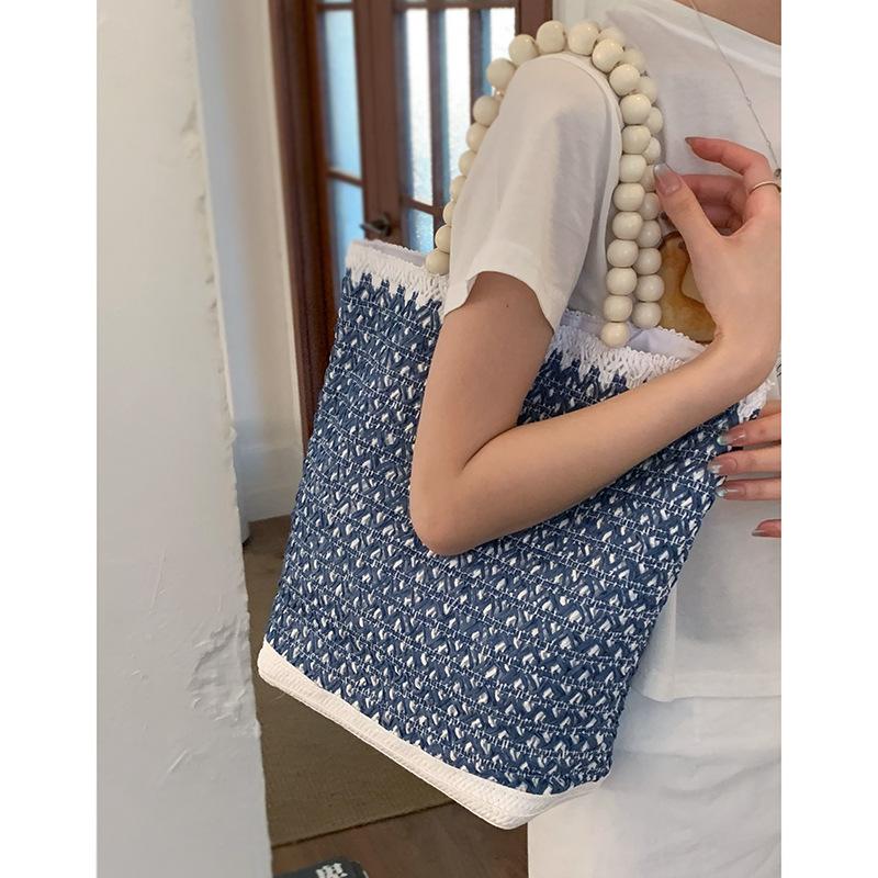 

Summer fashion beaded handbag women s 2025 new large-capacity straw bag niche high-end tote bag синий