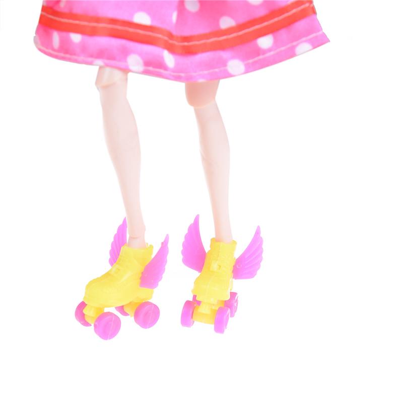 1//12 Scale Dollhouse Miniature Accessories Headset Skating Shoes Helmet KitB/_za