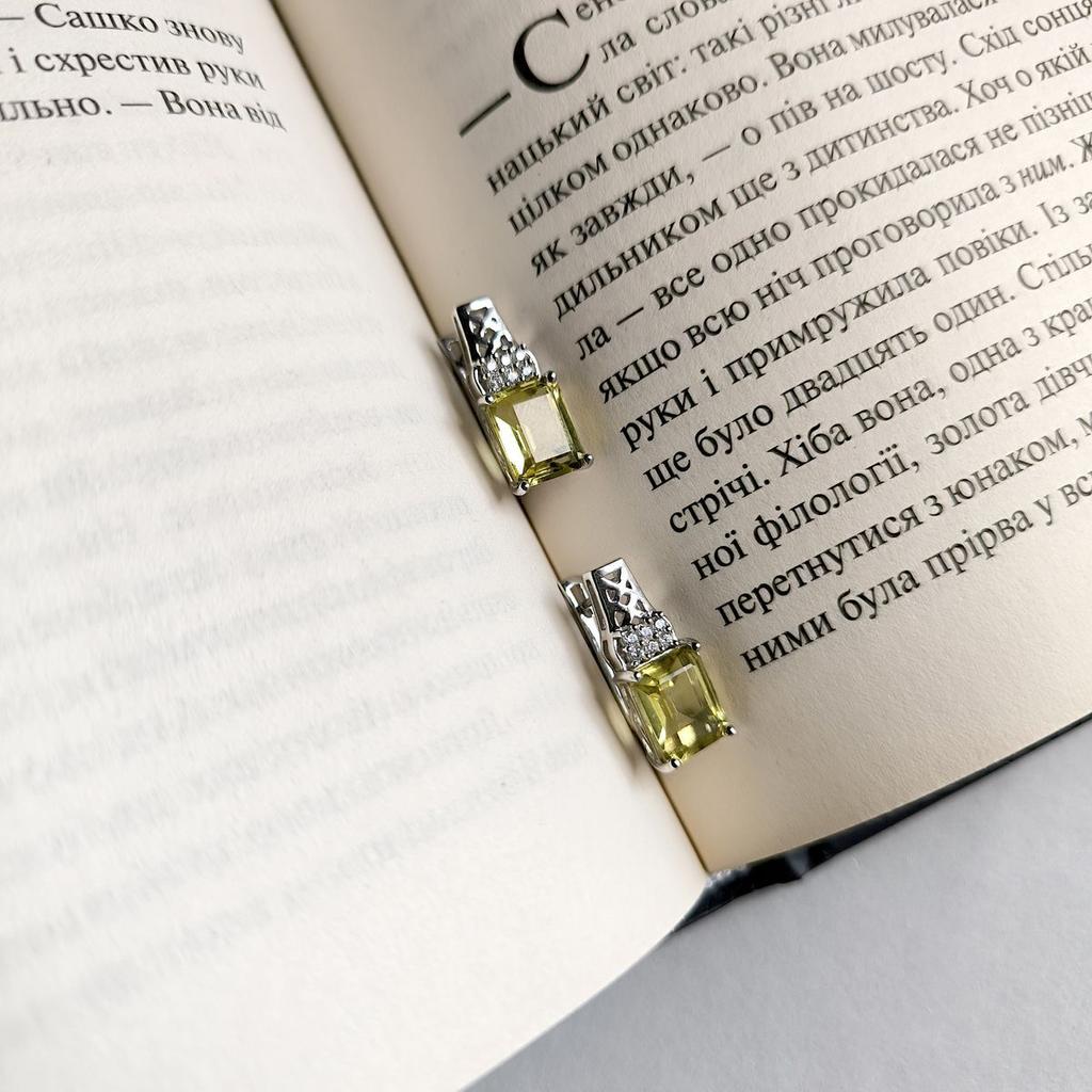 Серебряные серьги с Натуральным зеленим кварцем, фианитами (2162070)