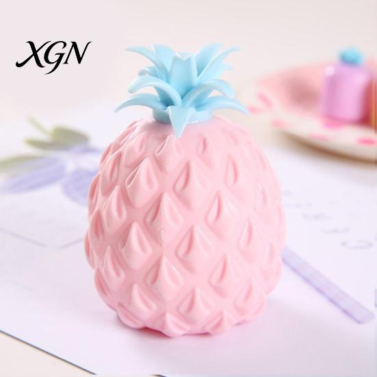 Jouet à presser à la main Ananas Soulagement de l'anxiété Réduction du stress Balle Exercice Relaxation Fruit Sensoriel Fidget Cadeaux de fête