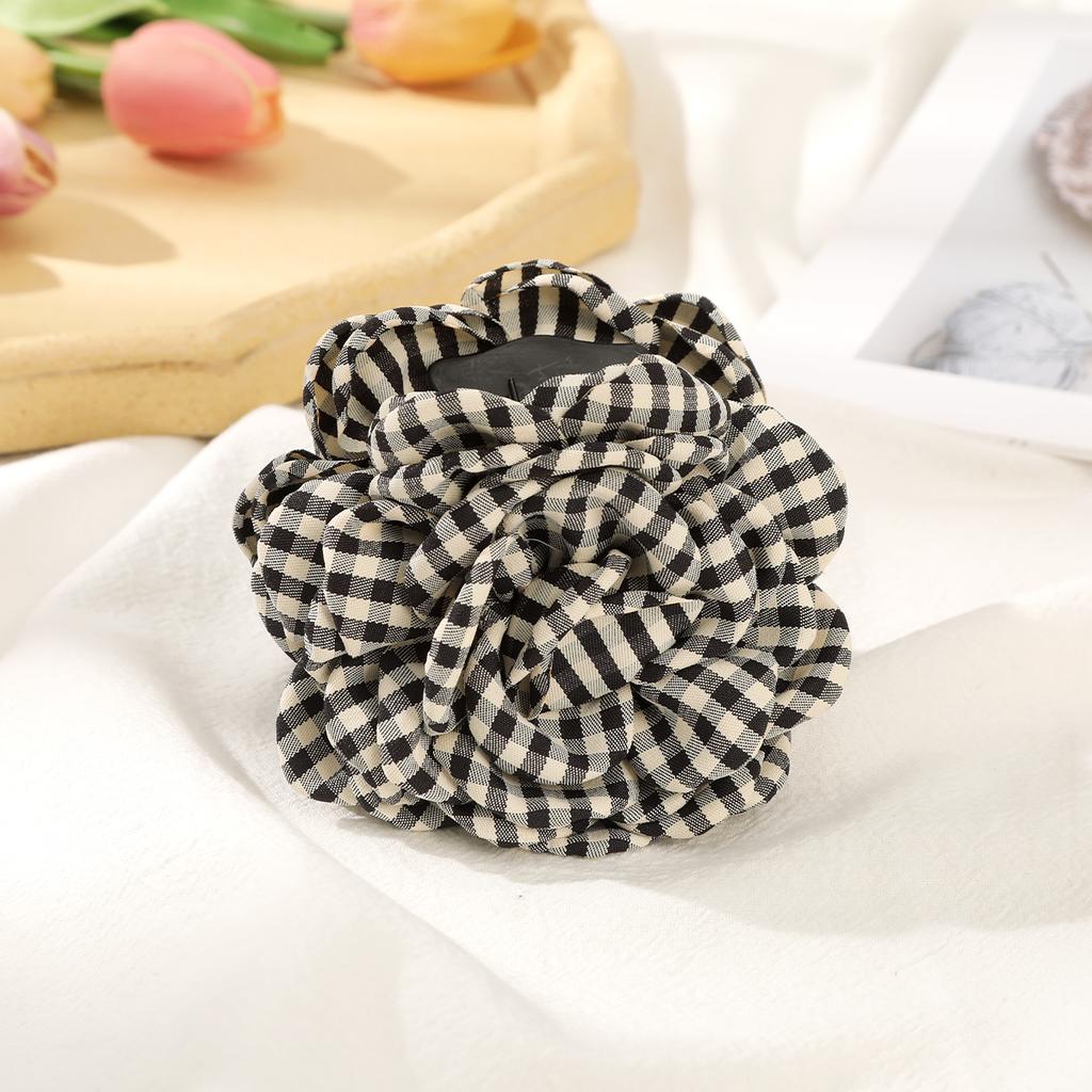 AWAYTR Plaid Flowers Hair Claws Fabric Hair Clips Crab For Women Girl Gift Hair Accessories Valentine Headwear
