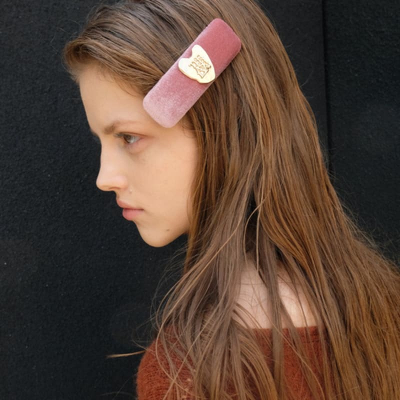 

THE ASHLYNN STRAIGHT HEART HAIRPIN (2 COLORS) BLACK