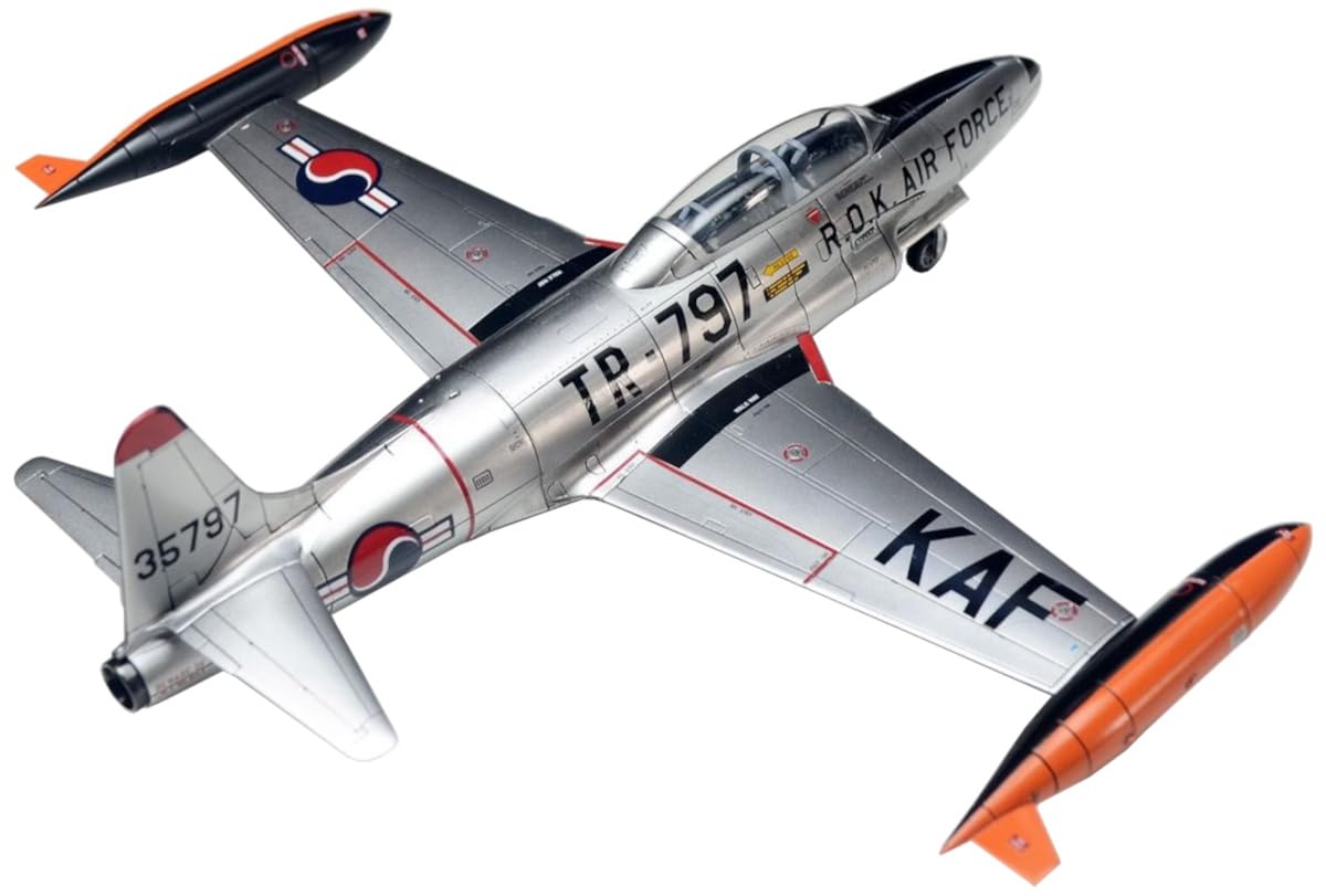 

Wolfpack Designs 1/72 Scale American T-33A Shooting Star Premium Edition Kit Plastic Model Kit WOLWP17216 (Airplane)