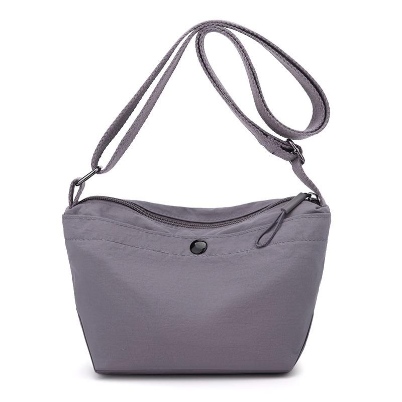 Simple shopping messenger bag, light anti-splashing nylon bag, casual going out women's trendy bag, trendy women's shoulder bag