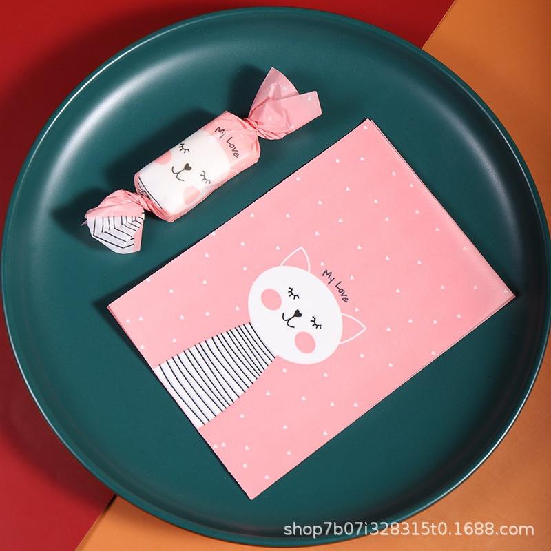 100Pcs/pack Cartoon Printed Handmade DIY Nougat Candy Packaging Oil Papers Milk Taffy Wrapper New Year Holiday Party Decoration