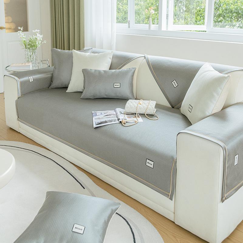 

1 шт. Прохладный шелковый диван-подушка для летнего дивана, дышащий, прохладный коврик, подушка для сиденья, нескользящий кожаный чехол для дивана 70x70