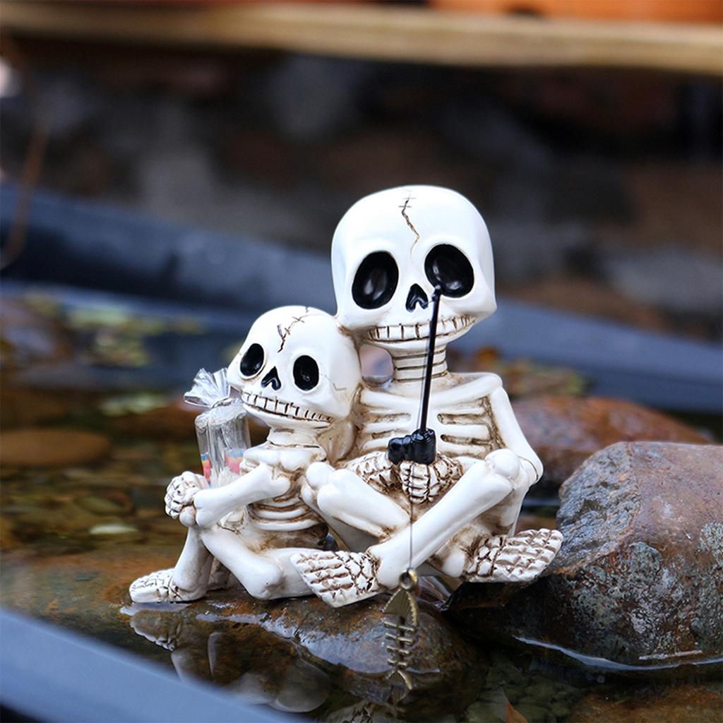 Halloween Skeleton Fishing Statue Parent-Child Fishing Skull Figurine for Landscape Yard Lawn Pond Pool Decor
