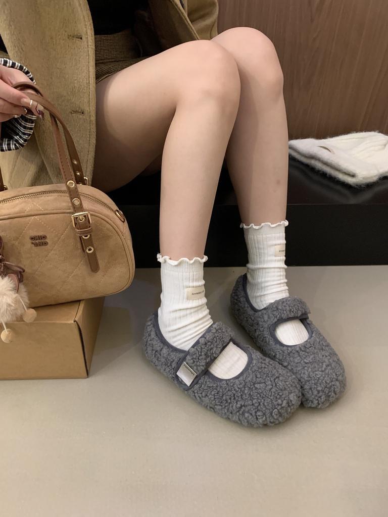 One-word Mary Jane fluffy shoes, winter outer wear velvet warm single shoes, thick-soled gray Birkenstocks