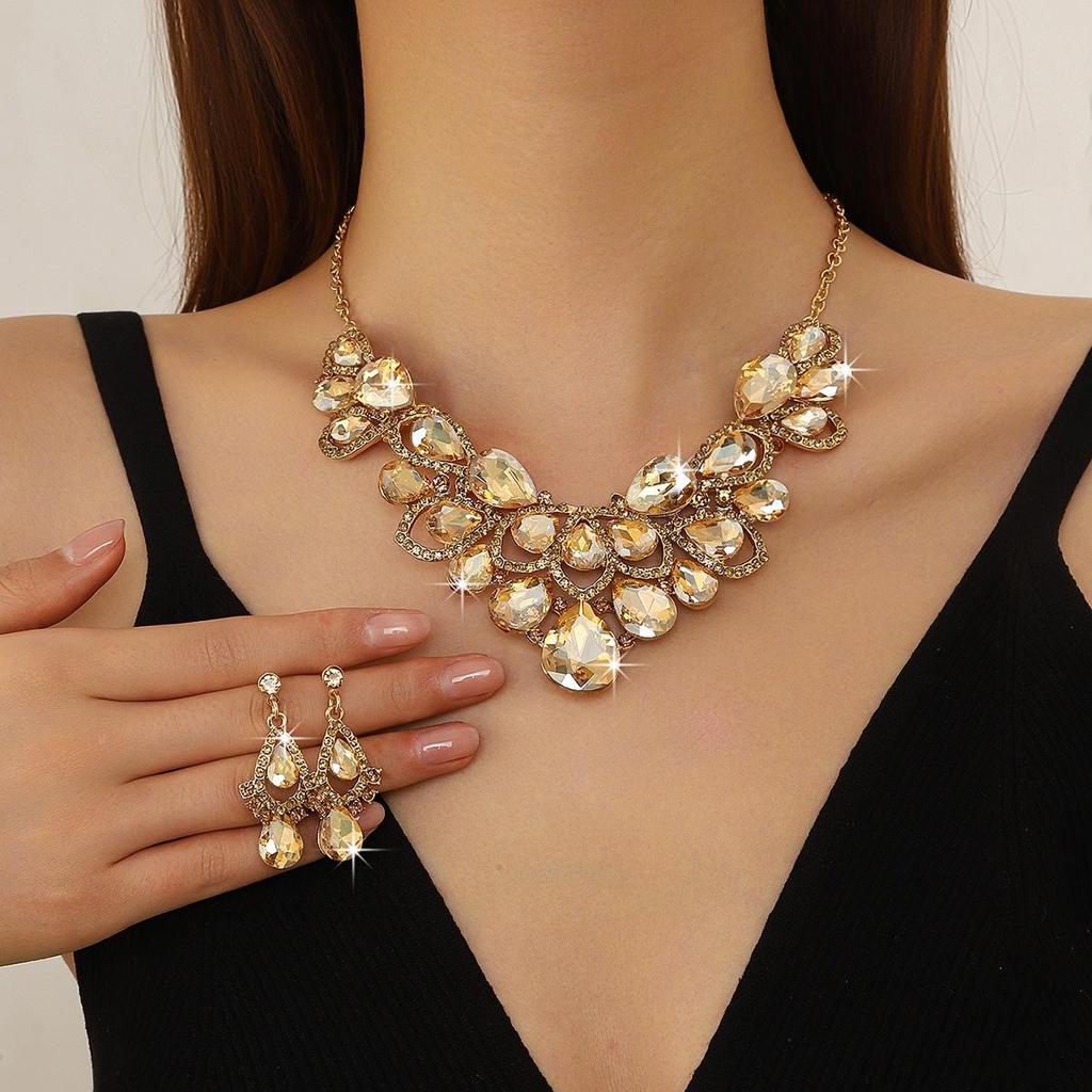 Elegant Rhinestone Water Drop Necklace Set - High-End European & American Court Style Jewelry for Women