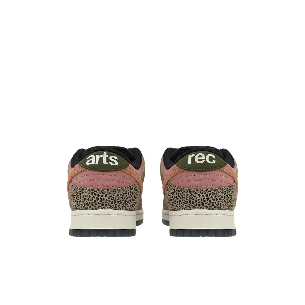 Arts-Rec X Nike Dunk Low SB For Recreational Use Unisex Sneakers Multi-Color Khaki Amber-Brown IH3211-200