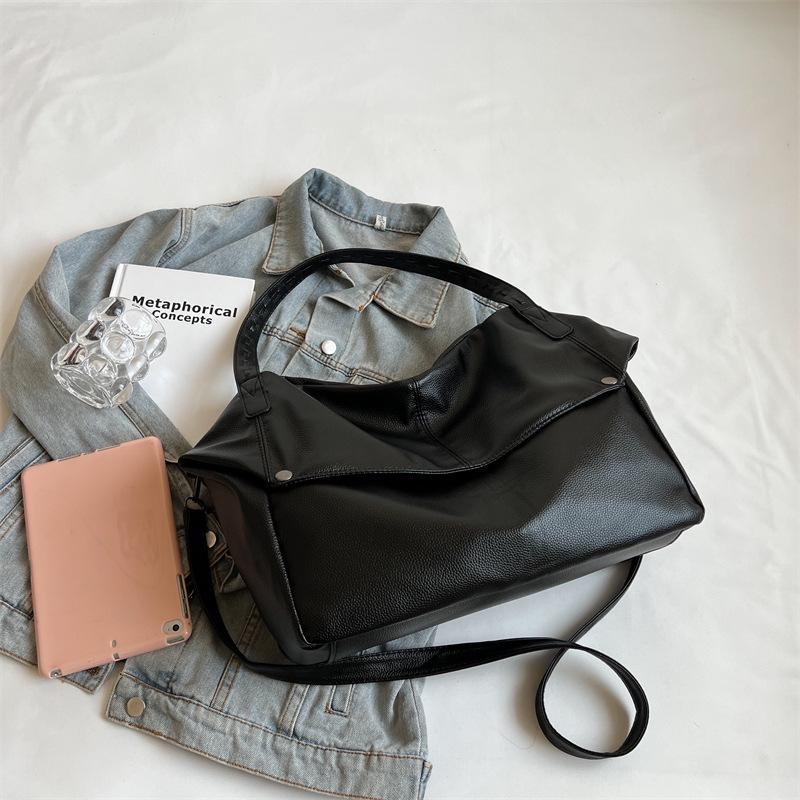 Korean Style Solid Color Large-Capacity Tote Bag - Women's Fashion Crossbody and Shoulder Bag