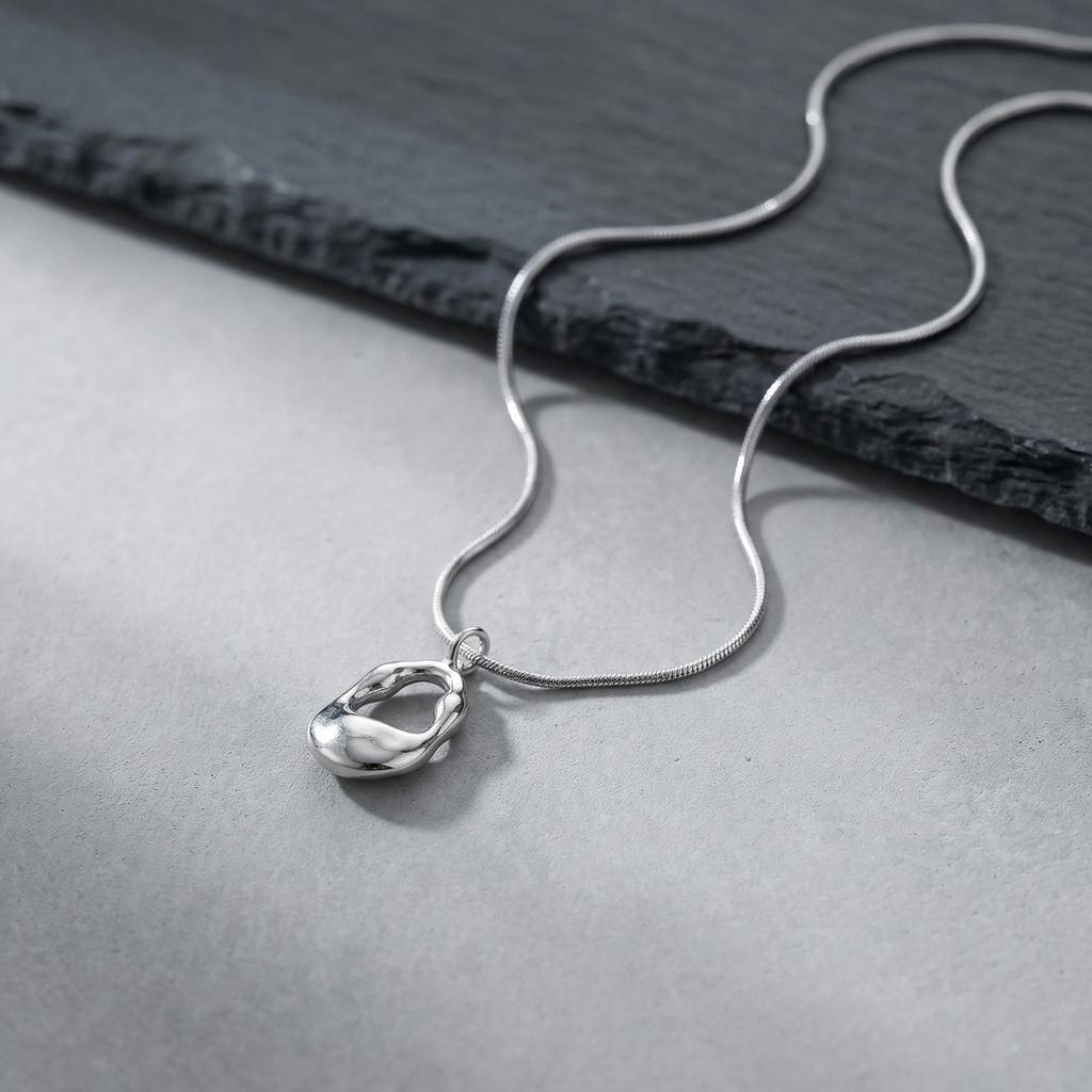 Fashion Exquisite Hollow Irregular Water Drop Pendant Stainless Steel Necklace for Women Luxury Waterproof Jewelry Party Daily