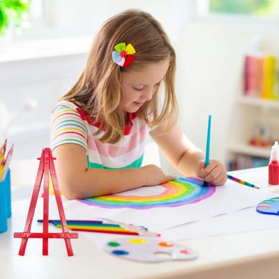 5ks Triangle Stojan Mini Stojan pro děti Malý kreslicí stojan s jasnými barvami Plastový 15,5cm stojan na kreslení