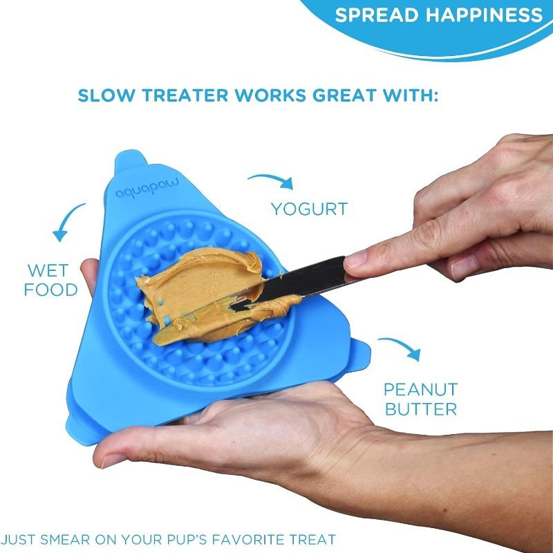 Dog Cat Licking Pads Suction Cup Type Non Slip Slow Feeder Reduce Dog Boredom Anxiety Suitable Bathing Silicone Pet Supplies