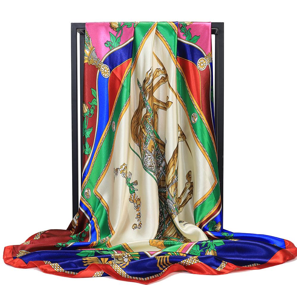 Høykvalitets luksuriøst silkeskjerf pannebånd Skjerf Halsskjerf For kvinner Kjede Silkeskjerf Dekorativt sjal for kvinner