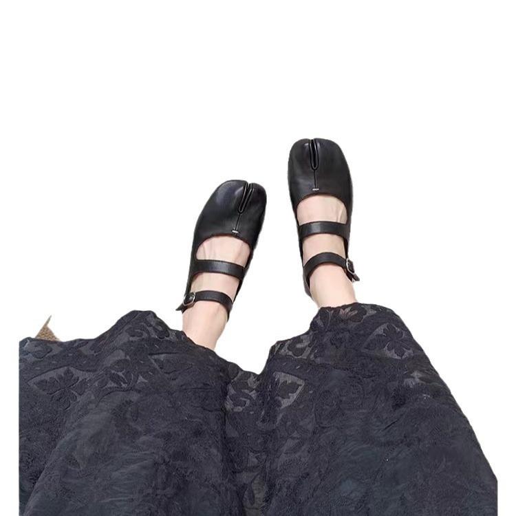 Sheepskin version~ Grape mother split-toed Mary Jane genuine leather single shoes women's round head pig's trotters buckle strap flat sheepskin pig