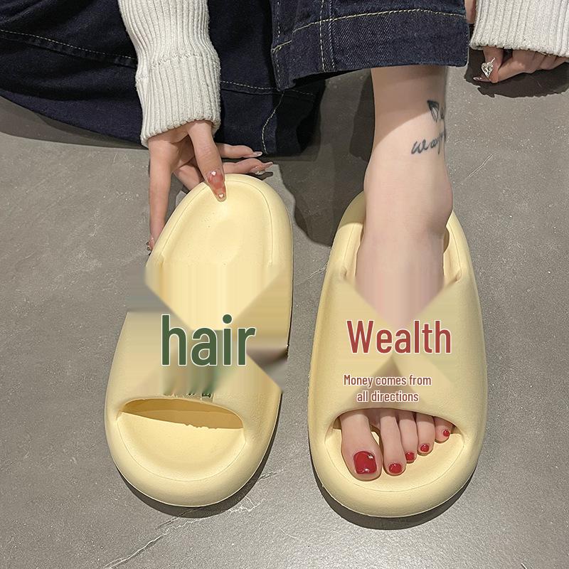 Women's Cute Hot Dog EVA Non-Slip Summer Slippers - Clog-Style, Versatile, and Casual
